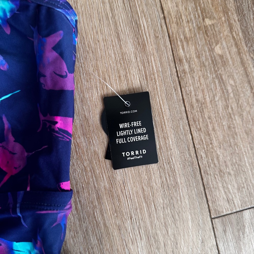 Torrid Shark Print Tankini Swim Set Navy Blue Pink Purple Plus Size 6 NEW - Picture 3 of 11